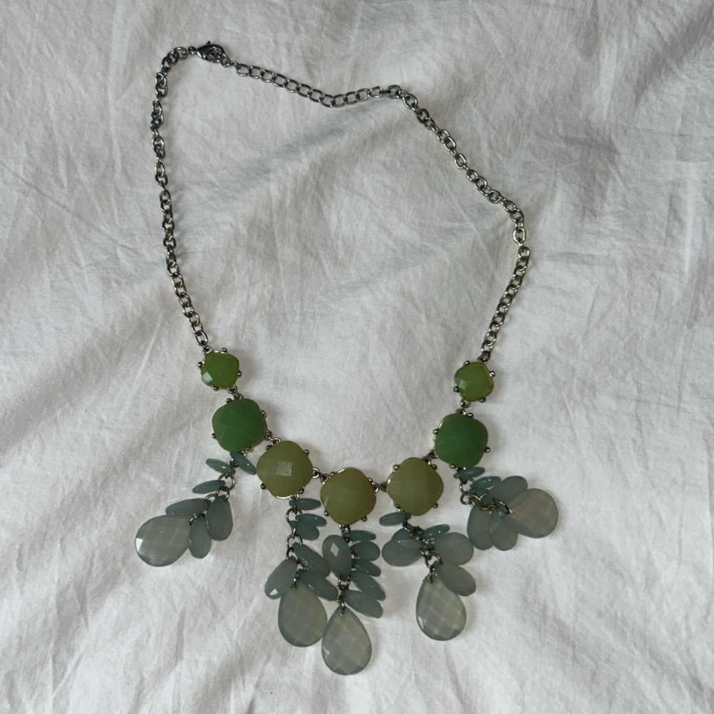 FRANCESCA’S Crystal Statement necklace blue, teal, green. Perfect worn condition